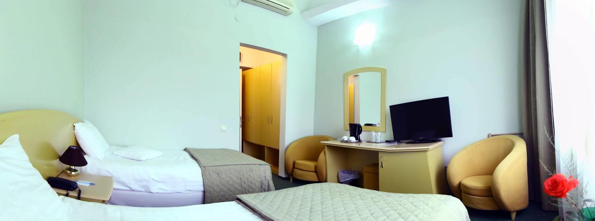 Eurohotel Hotel 3*